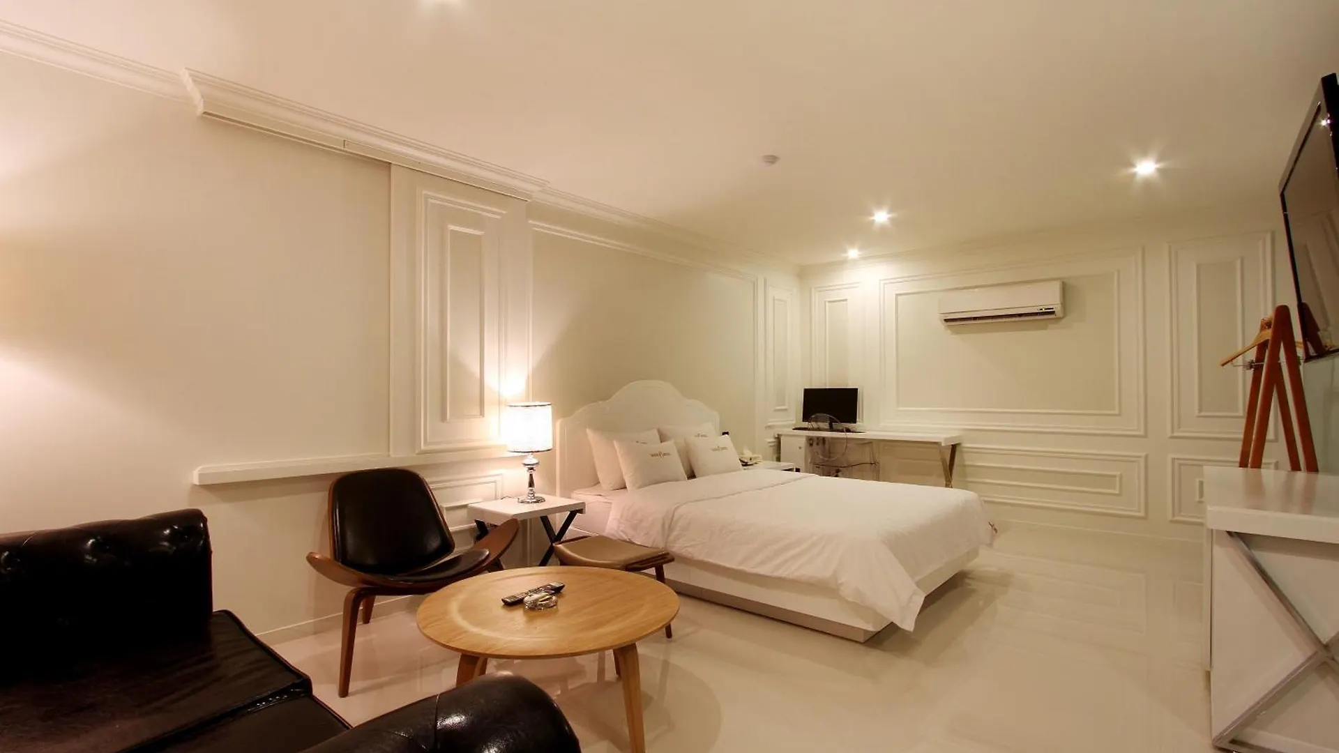 Bando Tourist Hotel Incheon