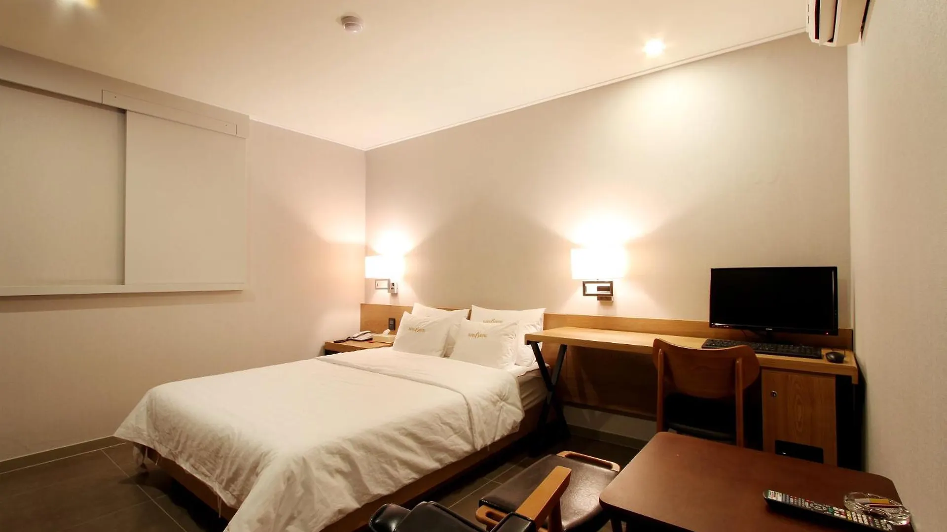 Bando Tourist Hotel Incheon