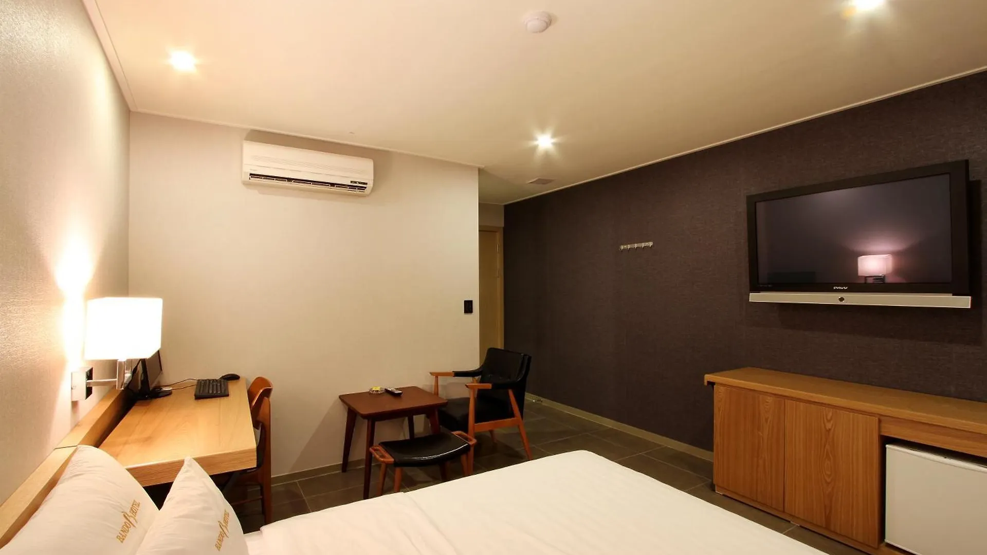 Bando Tourist Hotel Incheon