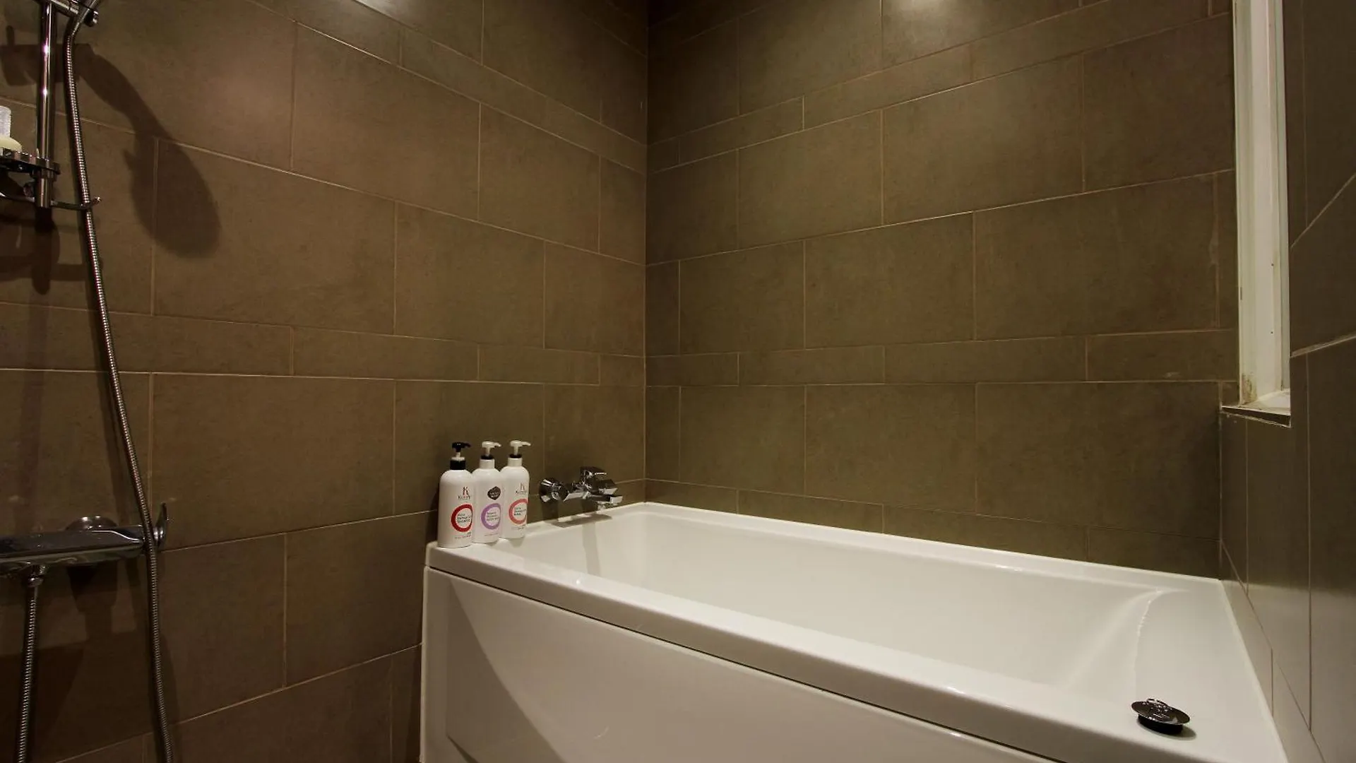 Bando Tourist Hotel Incheon