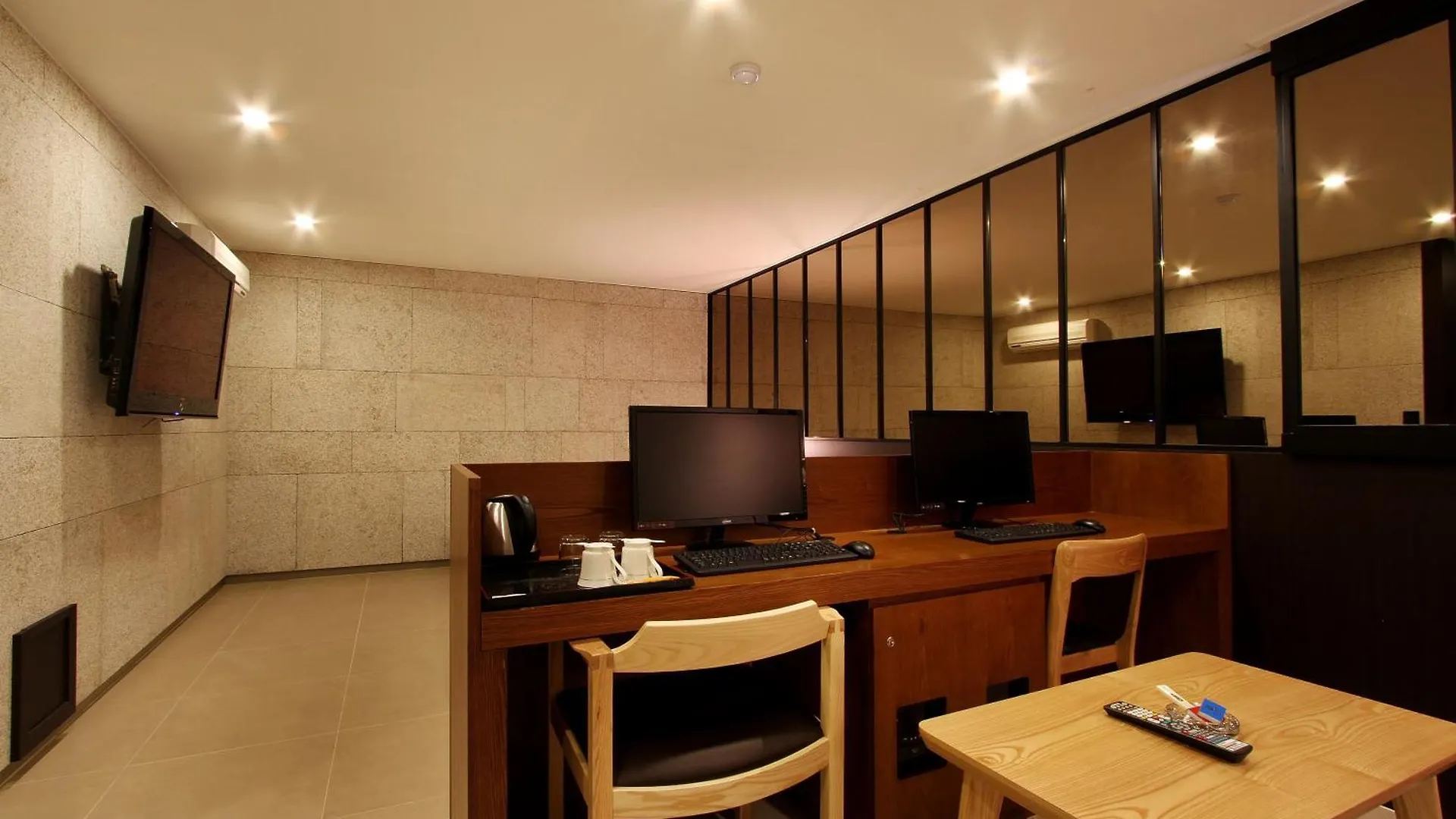 Bando Tourist Hotel Incheon