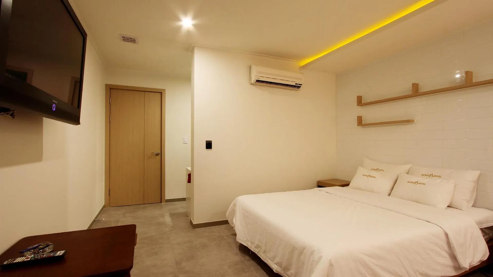 Bando Tourist Hotel Incheon 2*,