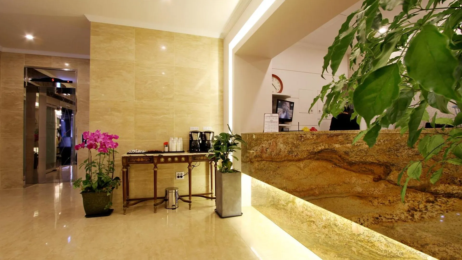 Bando Tourist Hotel Incheon